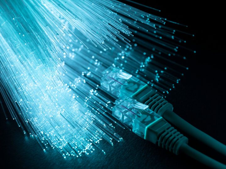 Conversor de fibra óptica: como funciona e quais são suas aplicações práticas